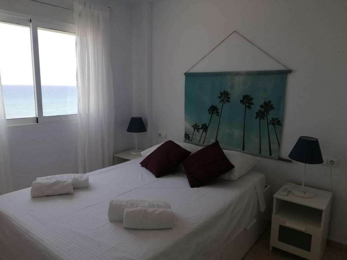 Appartement Flamingo, Beach, Sea View, Pool, Wi Fi à Torrevieja Extérieur photo